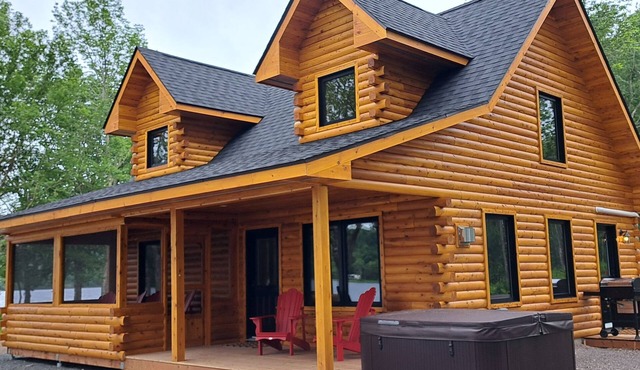 Homesteader Lodge - Lochaber Lake Lodges