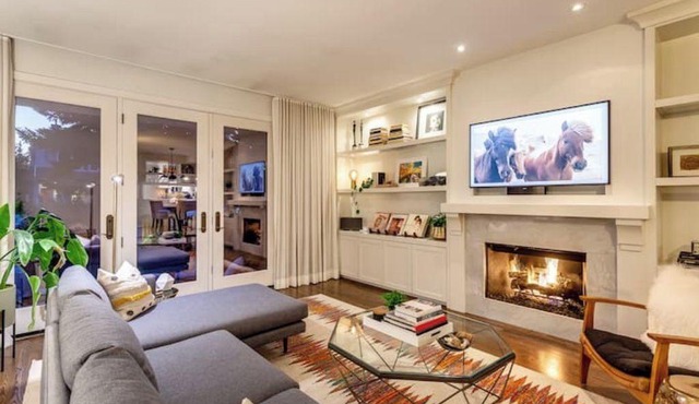 Inner City Fireside Retreat in Calgary