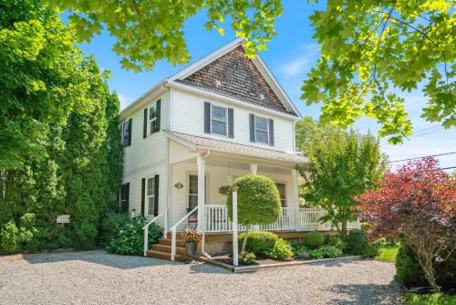 John & Gate House boutique Bed and Breakfast
