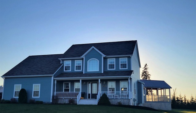 King's Landing - Water View Home with heated pool, quiet area, centrally located