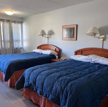Knights Inn - Park Villa Motel, Midland
