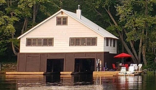 Lake Rosseau Muskoka, Monthly Rental 5mintoWindermere boat/trailer parking