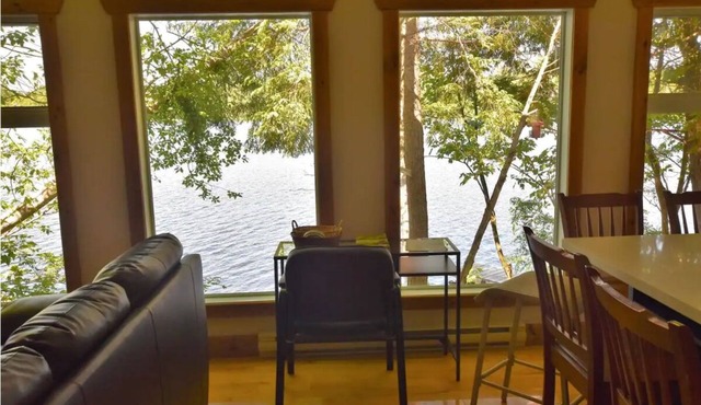 Lake Front Cottage