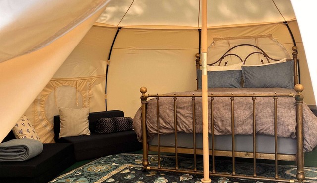 Lake Front Farm Glamping & Sauna Experience