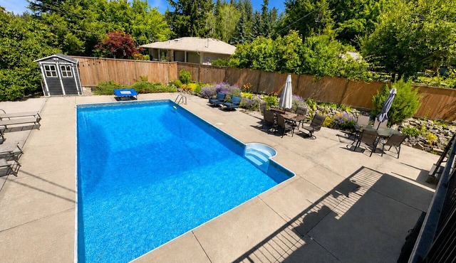 Lake & Mountain View Home with Pool. Close to everything Salmon Arm has to offer