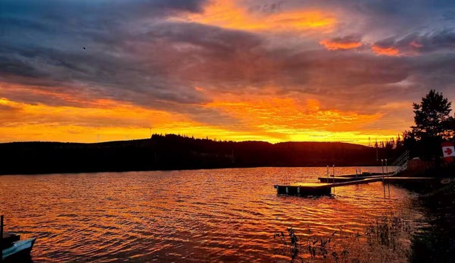 Lakefront Cottage - Sutherland Lake, NS in Londonderry