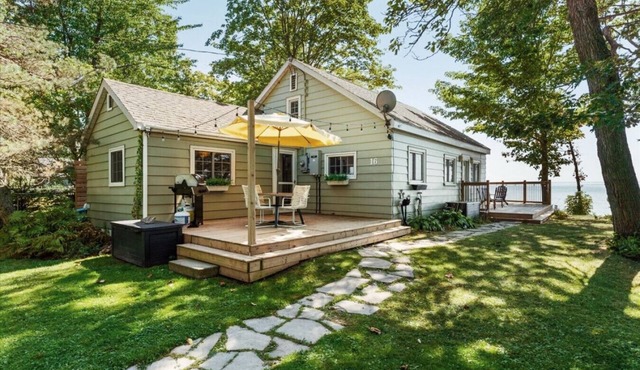 Lakefront Getaway | Hot Tub, Fire Pit & Sunsets