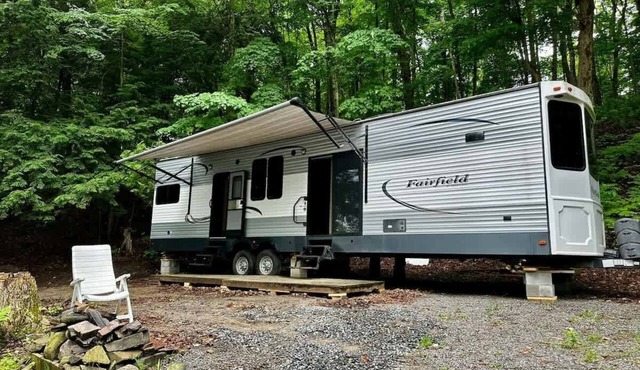 Lakefront RV Cottage in Parry Sound #18