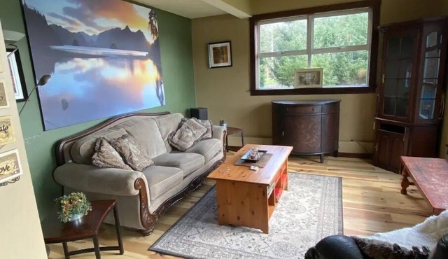 Lakeshore ; main level of house