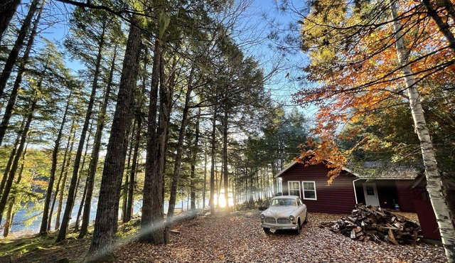 Lakeside retreat on Ponhook Lake
