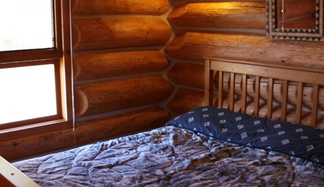 Log Chalet with Mountain views and private lake