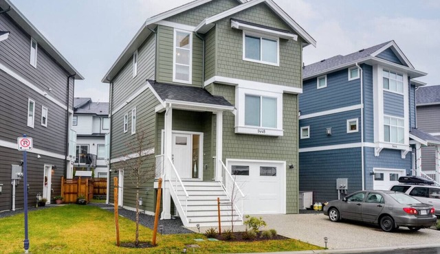 Lovely Home in Victoria, BC