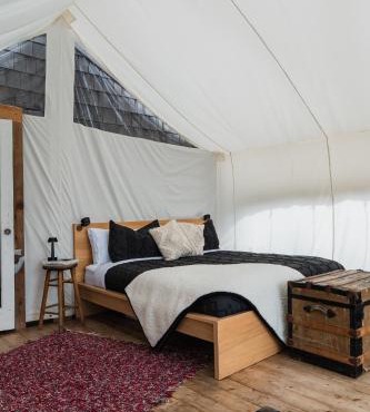 Lux Remote Glamping Hideaway