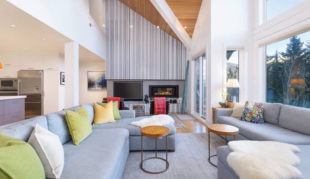 Luxury 4-bedroom ski-in/out chalet in Whistler