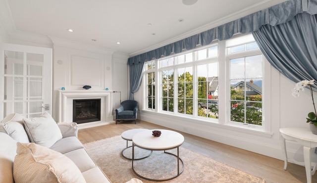 Luxury 4 beds Ocean-View house at Point Greg