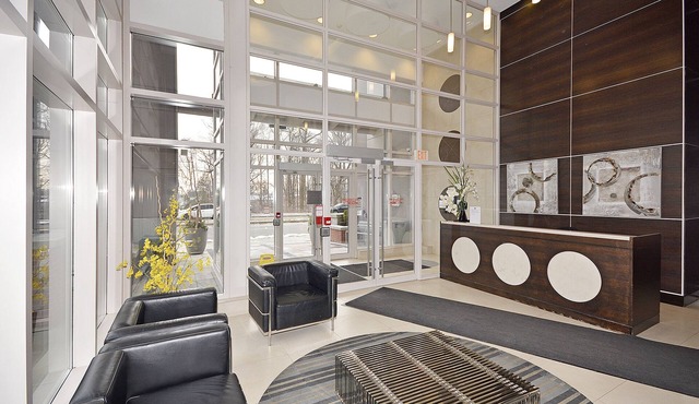 Luxury Condo in Heart of Scarborough with Close Proximity to All Entertainment