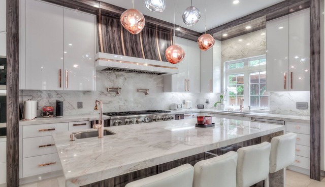 Luxury Mansion in Toronto/Vaughan