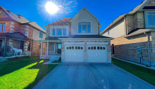🍷 Luxury Pond House, 10 minutes to Niagara Falls