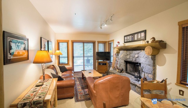 Luxury Slopeside Accommodation in Whistler's Creekside