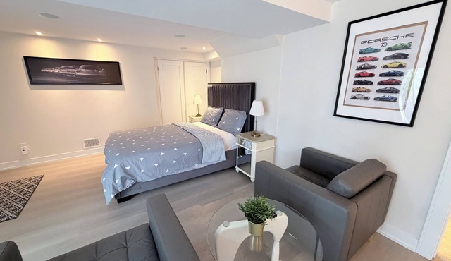 Luxury Studio with Free Parking