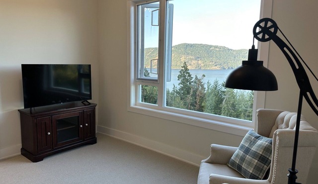Maple Bay Luxury