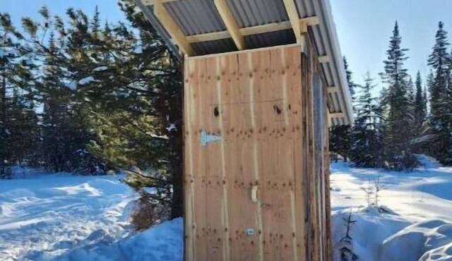 Marshian Yurt in Yukon