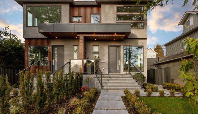 "Modern Elegance in a Prime Location: 4BR, 2.5 Bath Half Duplex"