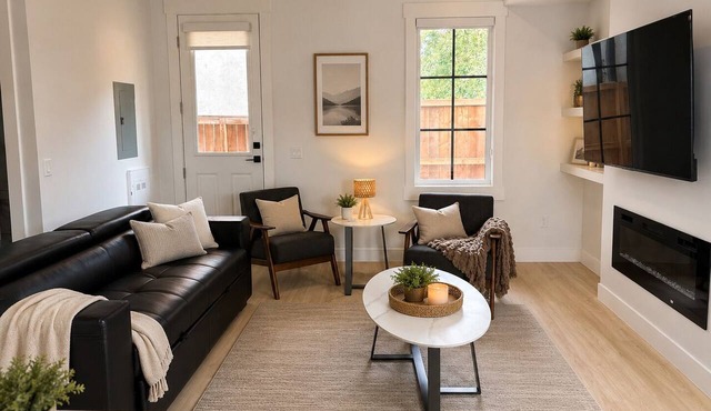 Modern Luxury Killarney Retreat | AC | Sleeps 8