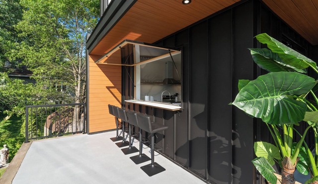 Modern Muskoka River Retreat