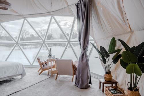 'MoonBeam' Boho-Luxe Glamping Dome at Marmora Retreat