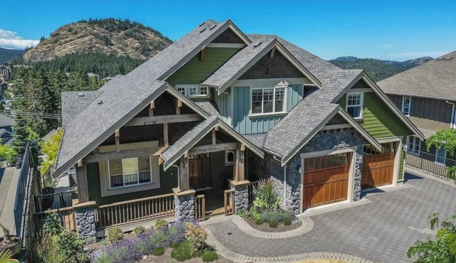 Mount Finlayson View Villa