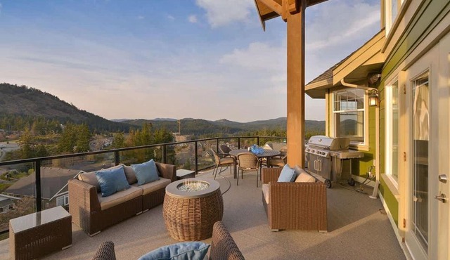 Mount Finlayson View Villa by EMR Vacation Rentals