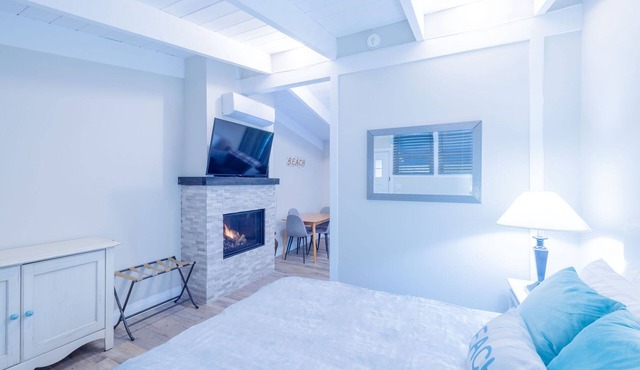 Mountain View Boutique Suite with contactless entry - The Lake at Blue Mountains