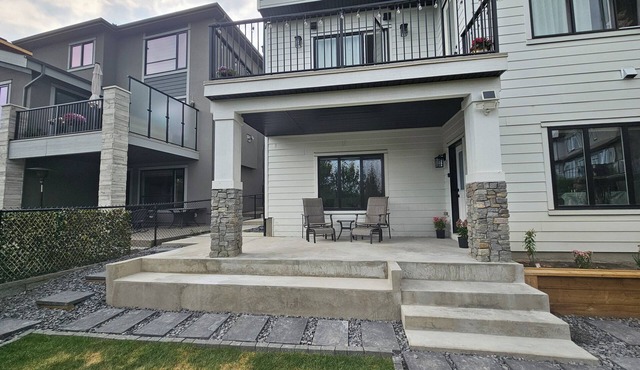 New Modern Suite in Calgary NW