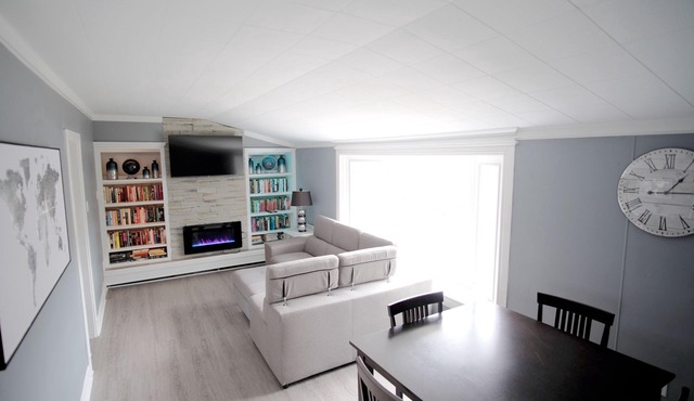 Newly renovated river side condo in the heart of Wortley village