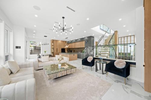 North Shore Luxe Villa