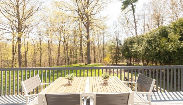 Oasis on a Ravine Forest with Yoga Room located on Bayview & Sheppard