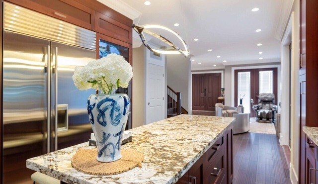 Ocean View House with A/C – Quiet & Scenic Escape