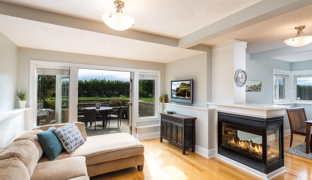 Oceanside Getaway close to downtown *PET FRIENDLY*
