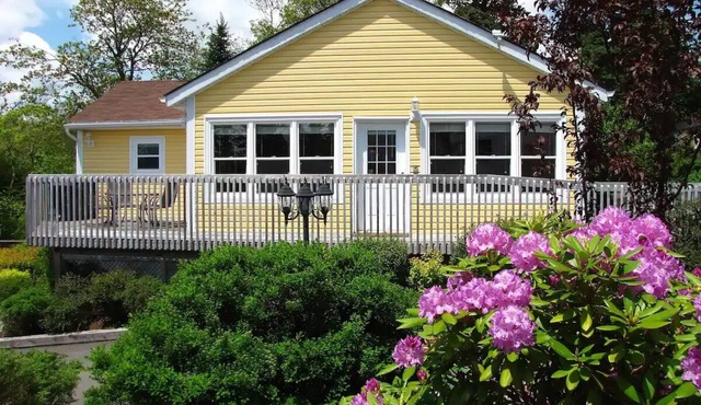 Oceanview 3-Bedroom Cottage | Fireplace | Sauna | Near Halifax