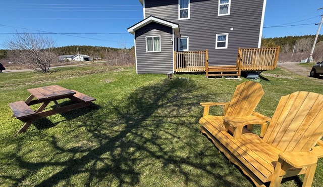 Oceanview Charming 3-bedroom cottage with WiFi in delightful Back Bay
