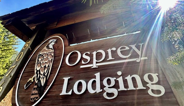 Osprey Lodging Lake Front Retreat