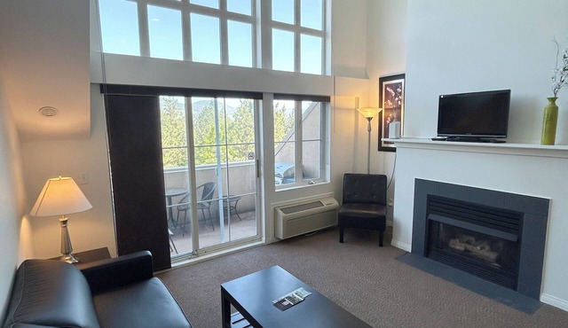 Penthouse Suite on Golf Course- 308