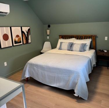 Periwinkle Tides Inn