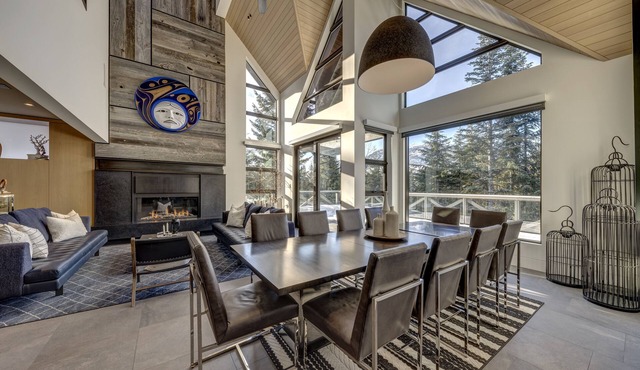 Pinnacle Ridge 3&4 - 7,000 sq. ft, Ski in Ski out, Private Hot Tub, Sauna, Billiards