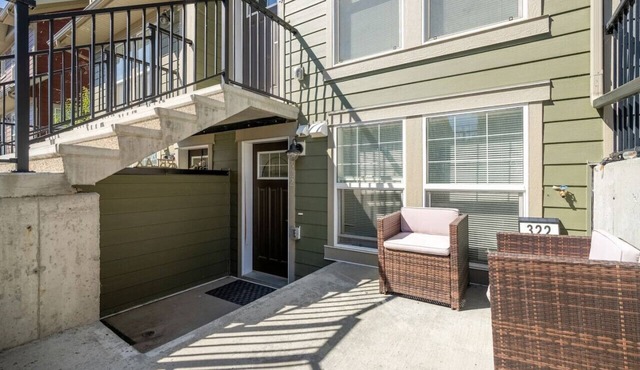 Plume's Haven | Cozy | Pets | Bow River | Cranston