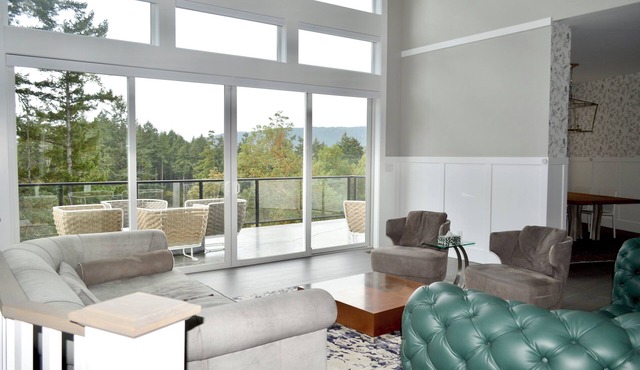 Poolside Fairway Escape on Bear Mountain