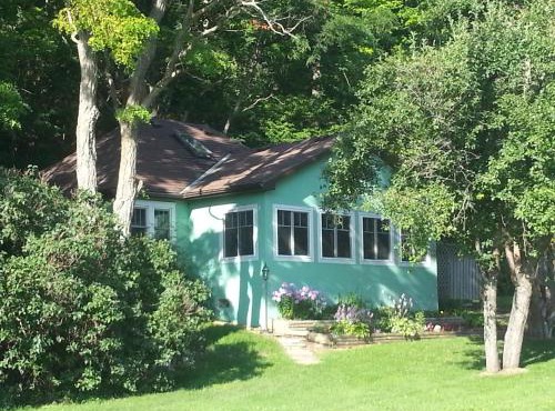 Port Albert Inn