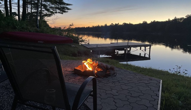Quiet Retreat for Nature Lovers - 4 Seasons, Pet Friendly, Secluded