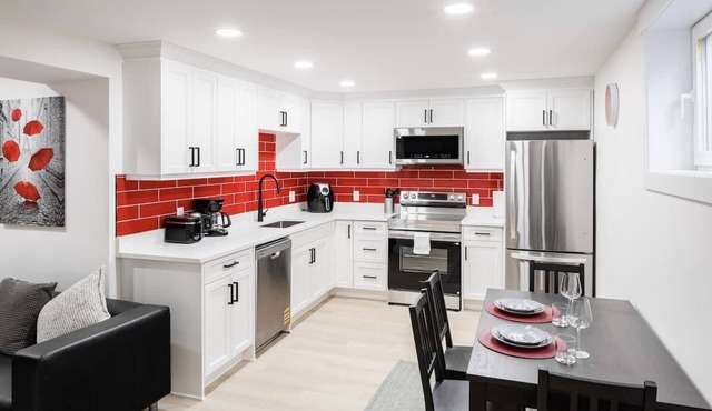 Red Passion Studio: Downtown Charlottetown Gem